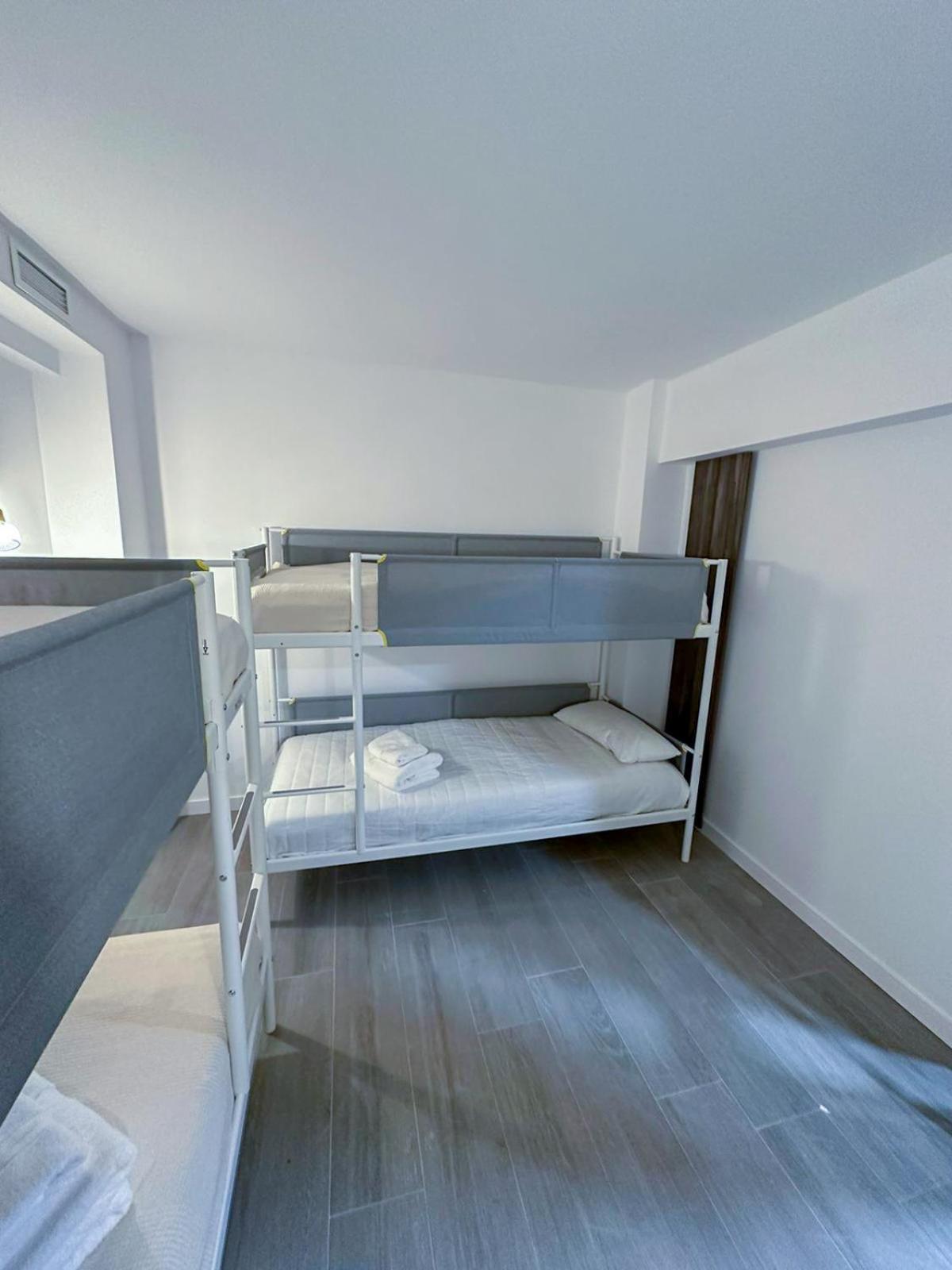 Zur Boutique Hostel Fuengirola Zewnętrze zdjęcie