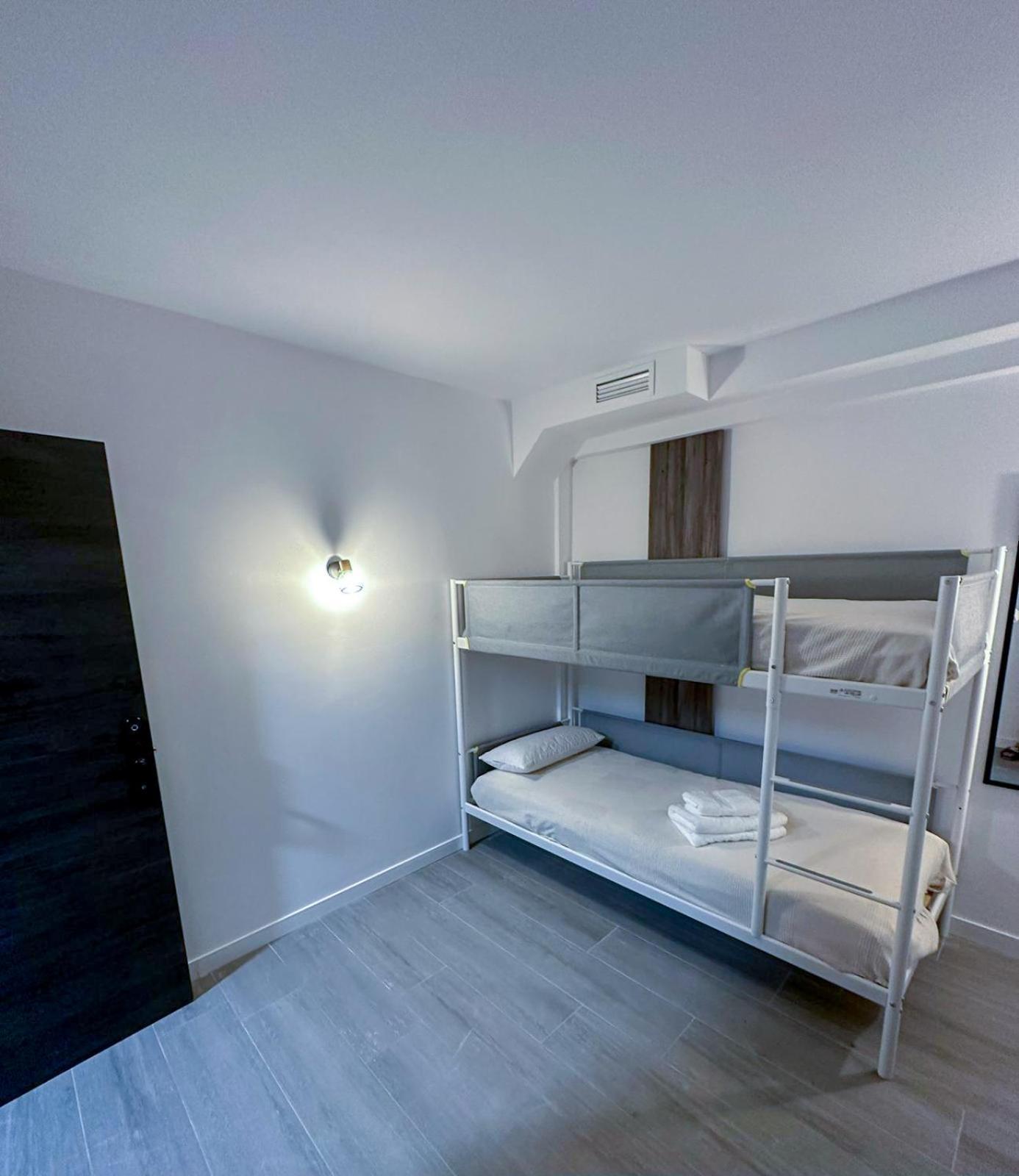 Zur Boutique Hostel Fuengirola Zewnętrze zdjęcie
